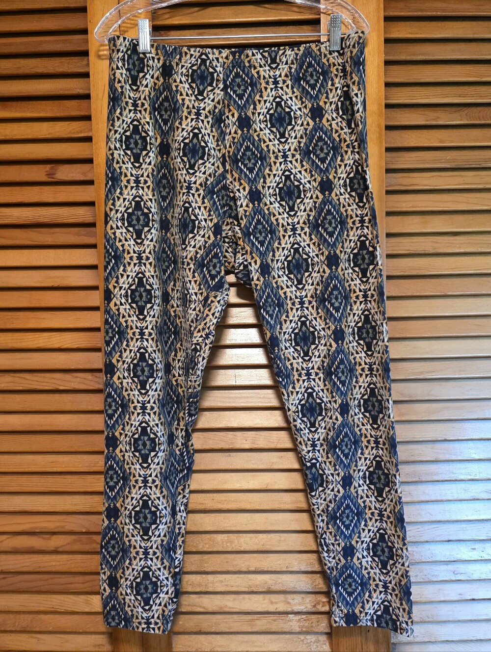 French Laundry Geometric Leggings Plus Size 2X Blue Gold Southwest Tribal EUC